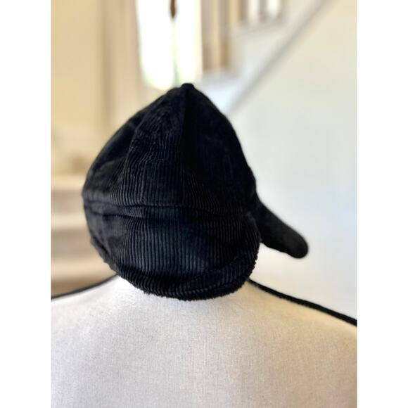 Vintage 90s Tigger Disney Winnie the Pooh Black Corduroy Ear Flap Baseball Cap - Picture 4 of 7